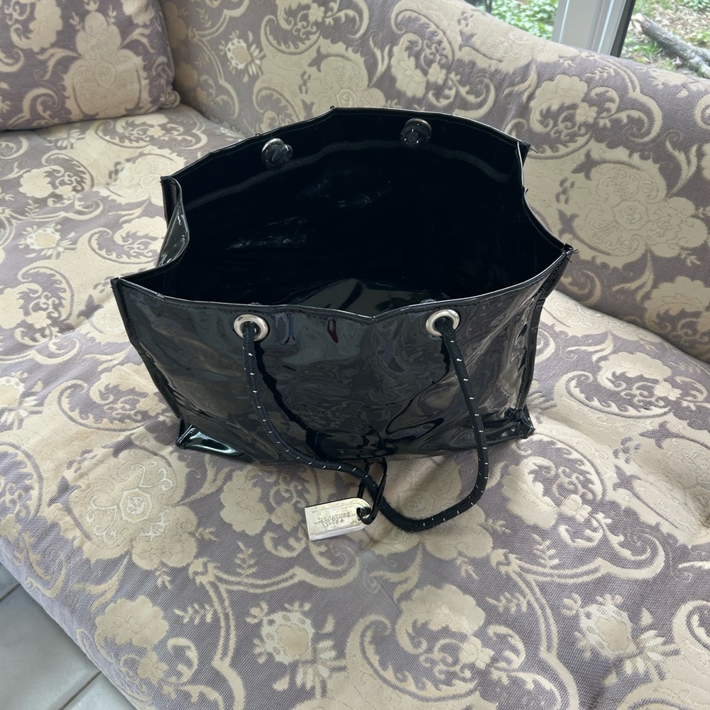 Signature Club A Black Patent Tote Bag pre owned Special Today